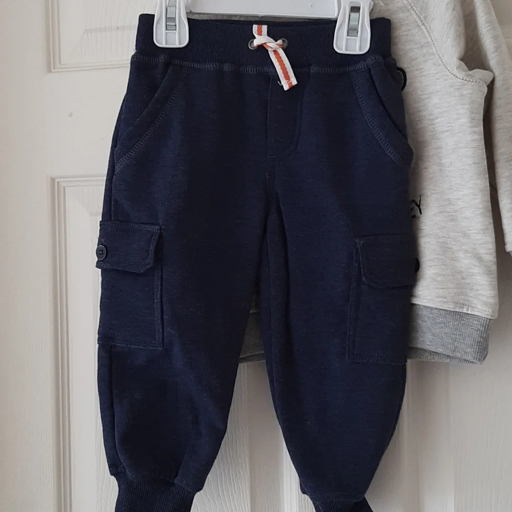 24 Months NWT Outfits..Carters 3 Piece And Kids Headquarters 2 Piece
